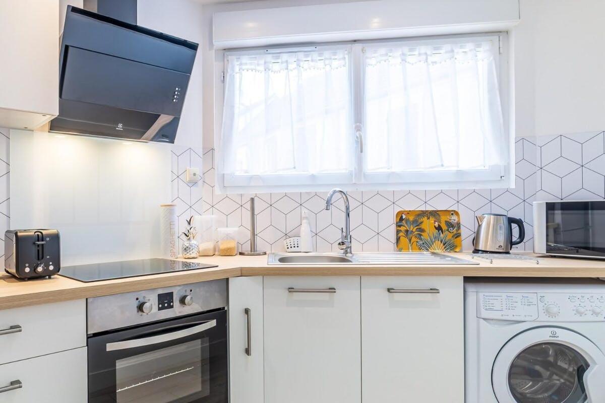 Blue Sky Cottage Near Cdg Airport 勒梅尼尔阿姆洛 外观 照片
